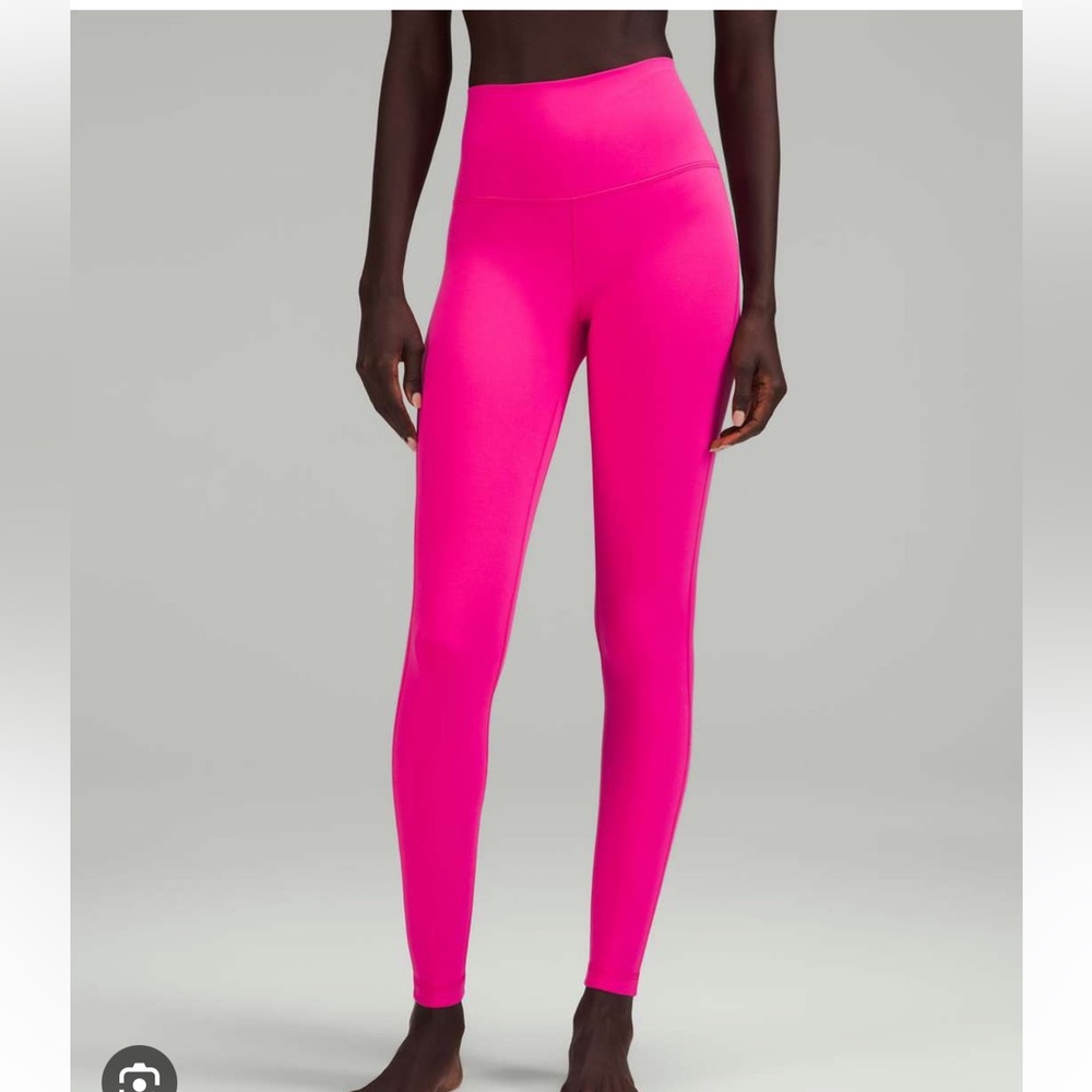 LULULEMON SONIC PINK LEGGINGS 🩷🍋
